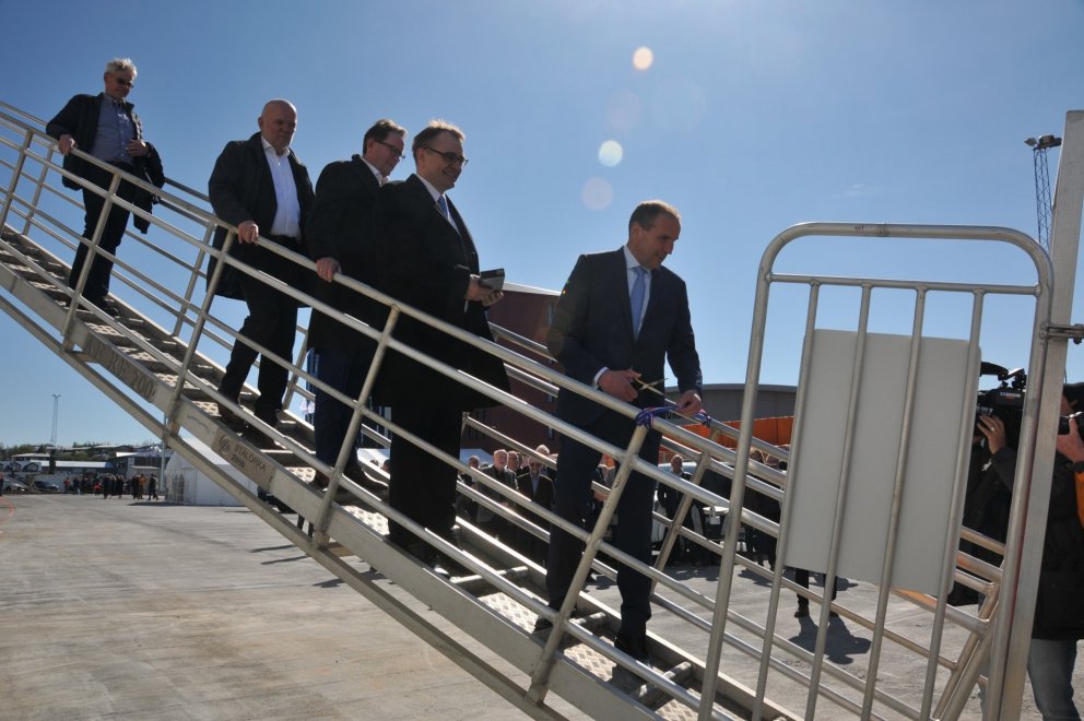 Forseti Íslands klippir á borða við Fornubúðir 5