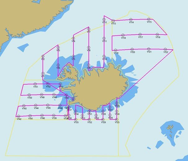 Leiðarlína Árna Friðrikssonar (bleik lína) og fyrirfram ákveðnar yfirborðstogstöðvar (opnir svartir …