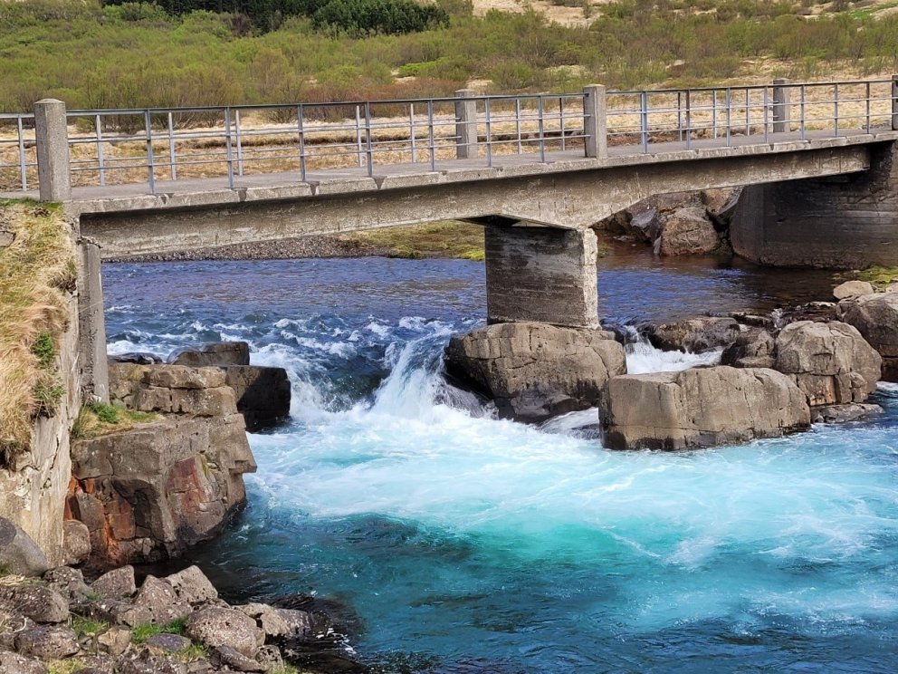 Botnsá í Hvalfirði. Ljósm. Guðni Guðbergsson.