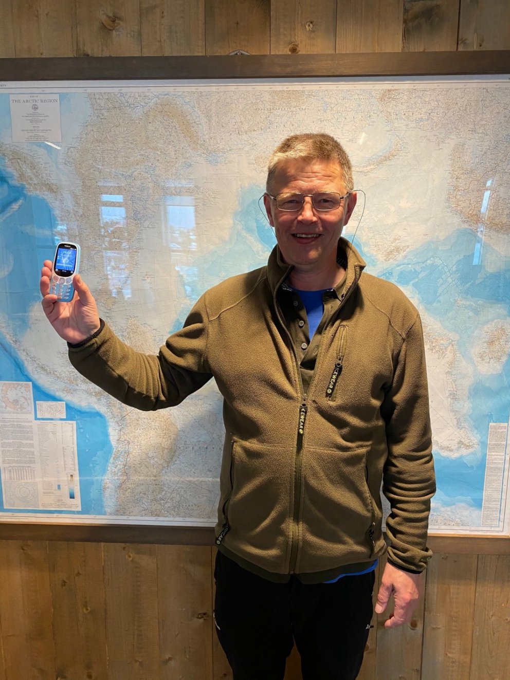 Ásgeir Gunnarsson fiskifræðingur, síðasti veiðieftirlitsstjóri Hafrannsóknastofnunar, með eftirlitss…