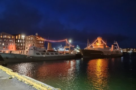 Hafrannsóknastofnun í appelsínugulum lit