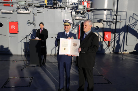 Viðurkenningar veittar vegna skútubjörgunar