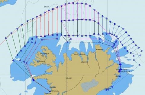 Áætlað yfirferðasvæði loðnumælinga fimm skipa í byrjun janúar 2021.
